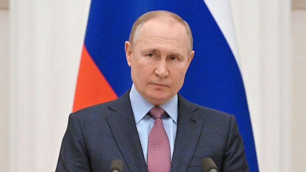 3. menatap presiden rusia vladimir putin( foto. kremlin.ru
