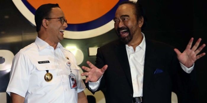 3. tertawa anies baswedan dan surya paloh) foto. ist