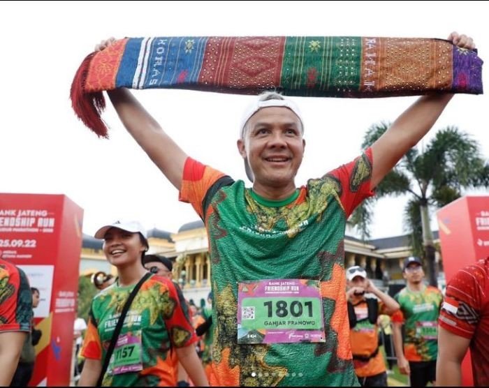 4. menjadi peserta gubernur jawa tengah ganjar pranowo) foto. ig @ganjar pranowo