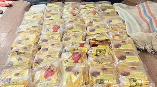 50 kilogram narkoba jenis sabu yang diamankan petugas bareskrim polri di balikpapan dari tangan dua pelaku. (ist)