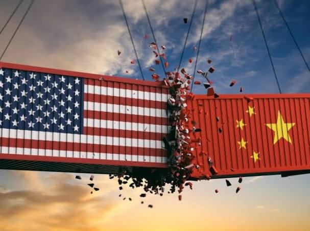 ilustrasi perang dagang amerika serikat dan china (ho)