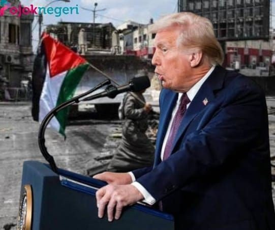 kolase foto presiden amerika serikat (as), donald trump yang mengatakan as akan ambil alih jalur gaza