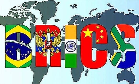 negara negara brics disebutkan tidak lagi tertarik untuk melemahkan dolar as