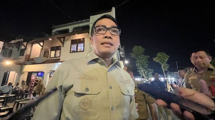 wali kota samarinda, andi harun saat melakukan tinjauan di kawasan citra niaga (ist)
