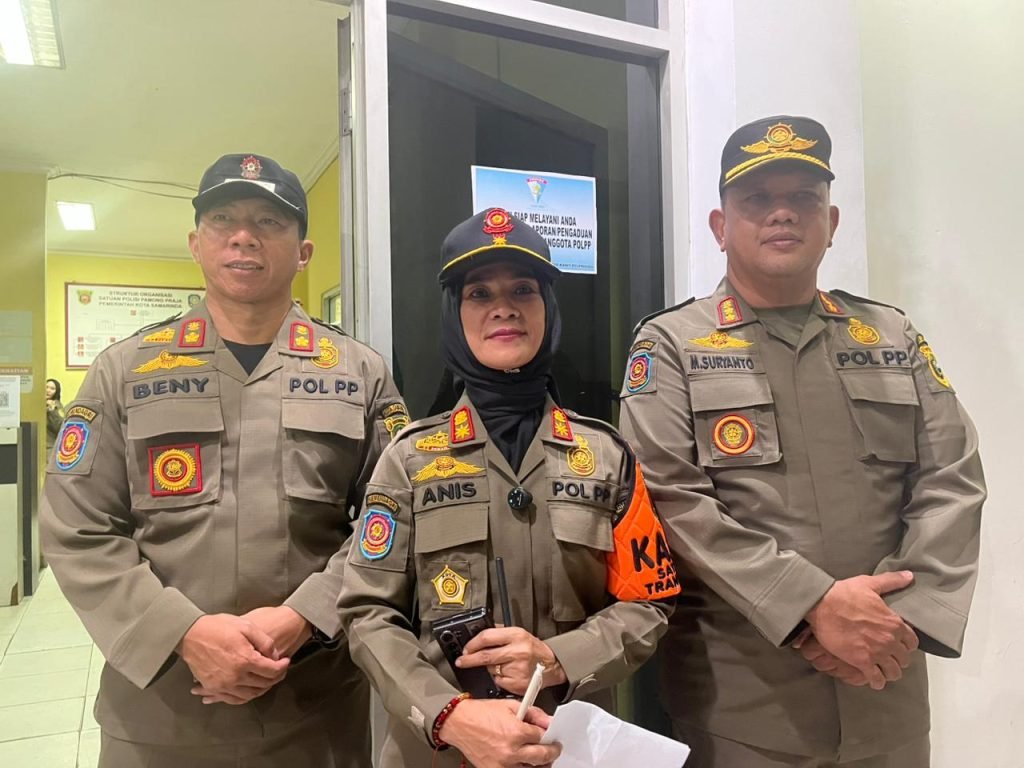 Satpol PP Samarinda Tegaskan Kawasan Polder Air Hitam Terlarang untuk Aktivitas Pedagang whatsapp image 2025 10 10 at 13.51.45 c300d9ca