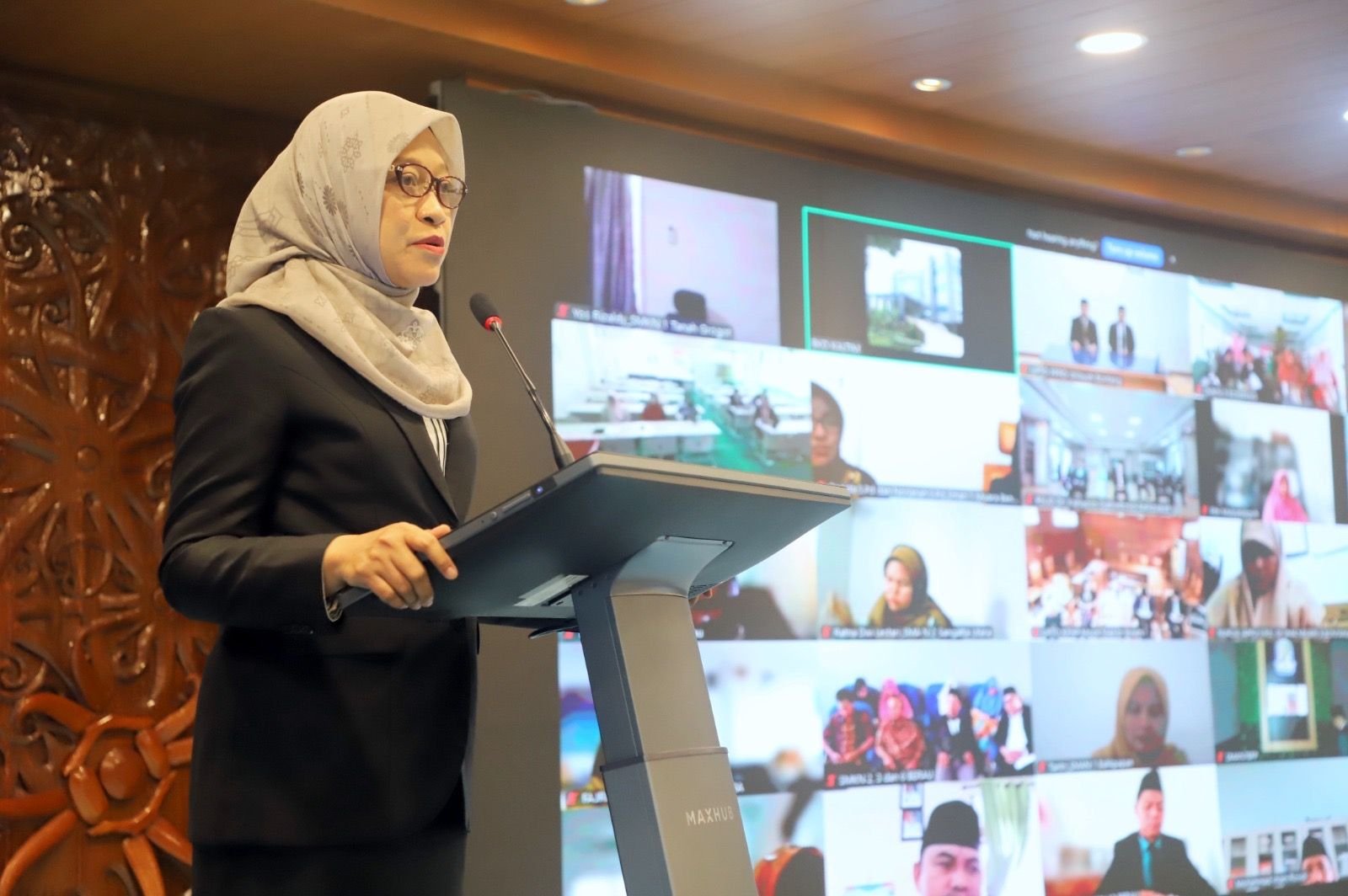 03eb52ef 8bd0 44d6 b0f5 29dff50b48a6