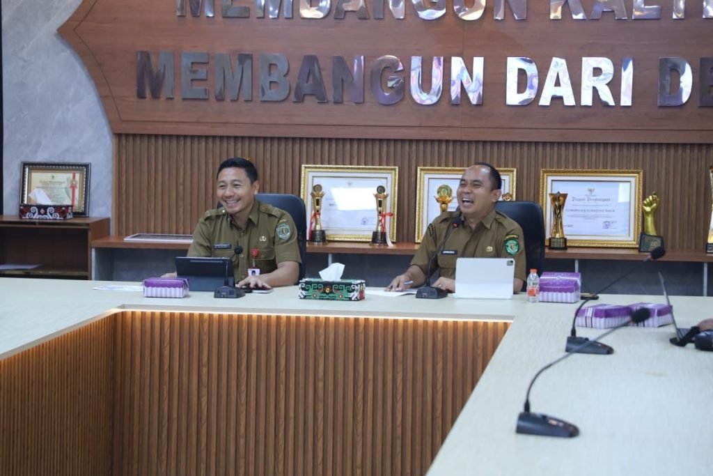 f7d5badd 4553 4118 8d65 6b7d18ae3972