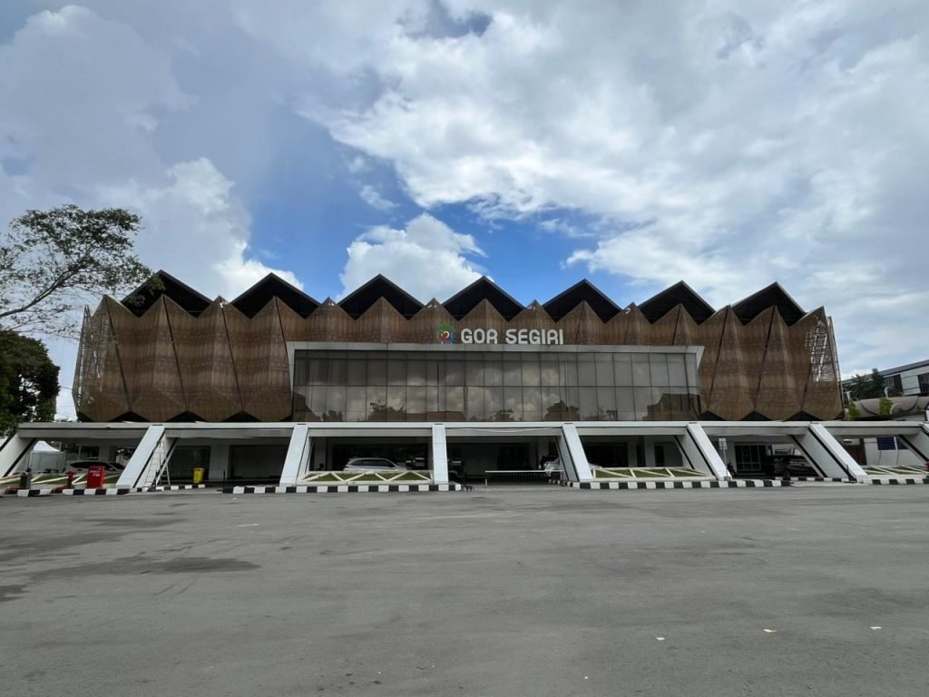 Kejar Super League dan AFC, Dispora Kaltim Percepat Pembenahan Lampu Stadion Segiri img 20260624 wa0002